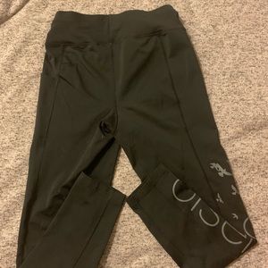 Oiselle 7/8th Crop Size 4
